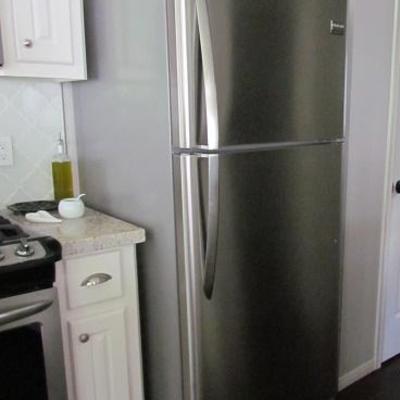 Stainless Frigidaire Refrigerator 