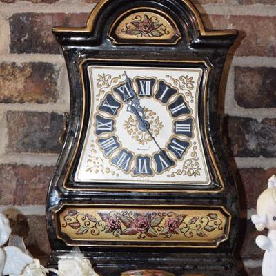 Kingswood table clock 