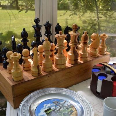 large chess pieces set 