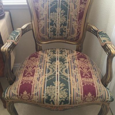 Victorian style sitting chair 