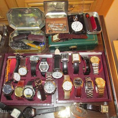 Many watches including a Citizen Eco-Drive and atomic watch