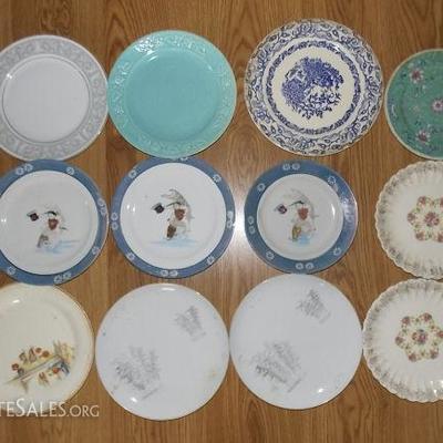 KCT052 Variety of Vintage Porcelain Dinner Plates
