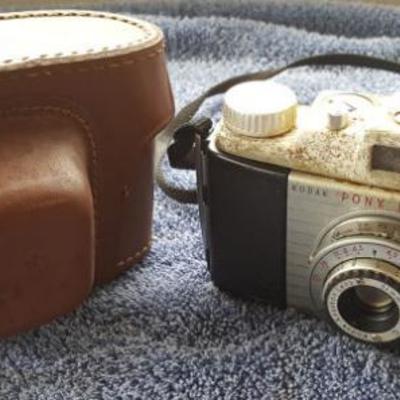 KCT012 Vintage 1950's Kodak Pony Camera
