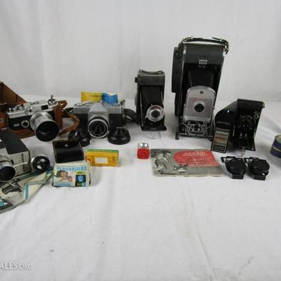 Antique and Vintage Cameras
