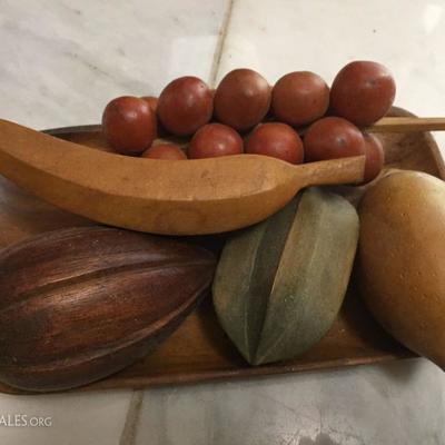 Vintage Wood Fruit and Plate