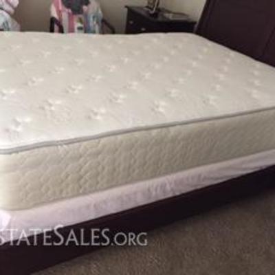 Queen Sleigh Bed Frame low profile with Sealy Posturpedic Signature Hidden Meadow Mattress and Box Spring.   Beautiful dark stained wood...
