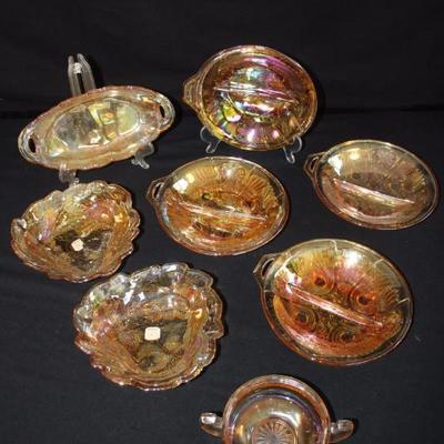 8 Pieces of Amber Carnival Glass: 4 divided bowls (8