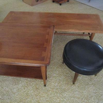 Vintage Lane Furniture Coffee Table and End Table