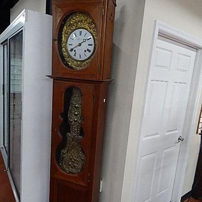 Grandfather clock
