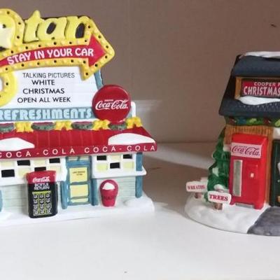 Lot of Coca-Cola Village - Drive In (lighted) and the Christmas Farms.