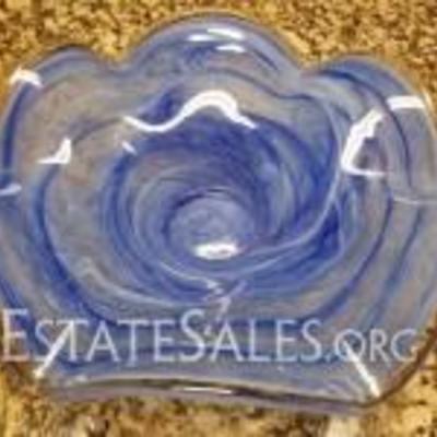 Weekly Auction 