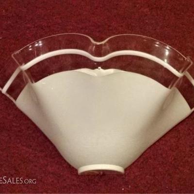 $53.00 - VINTAGE ART GLASS WALL SCONCE, WHITE AND CLEAR GLASS WITH RUFFLE EDGE, VERY GOOD CONDITION, 12