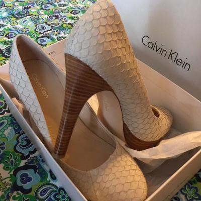 Brand NEW Calvin Kleins......and that heel!!!!!!!!!!! YOWZA!!!! 