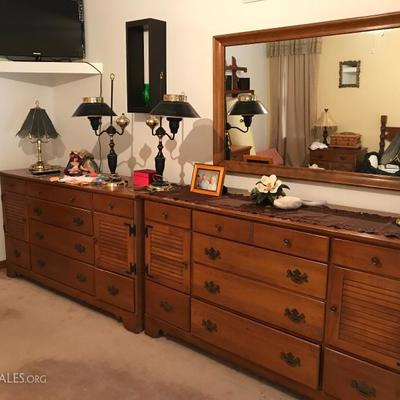 Ethan Allen Dressers with two night stands  Dressers 62lx 35 t x 20d 