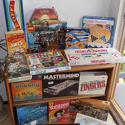 MIT017 Vintage Board Games, Lego Sets & More
