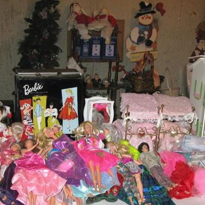 loads of Barbie dolls, clothes, trunk and furniture