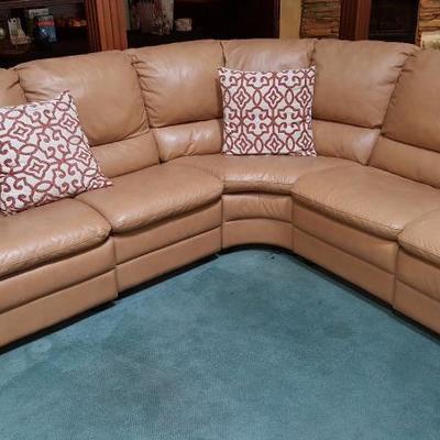 Leather sectional with recliners