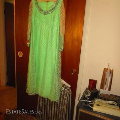 VINTAGE CLOTHING/HANDBAGS AND MORE
