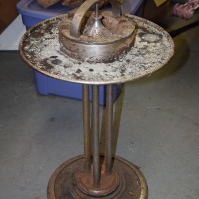 antique rail car ashtray - very heavy 
