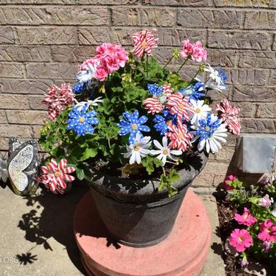 outdoor flower pots 