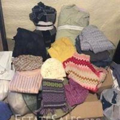 Various items of women's clothing, winter accessories in nearly new or very gently used condition!