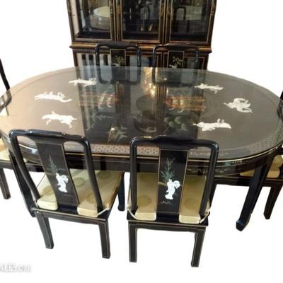 6 PC CHINESE BLACK ENAMEL DINING SET, OVAL TABLE WITH 6 CHIARS (2 ARMCHAIRS, 4 SIDE CHAIRS)