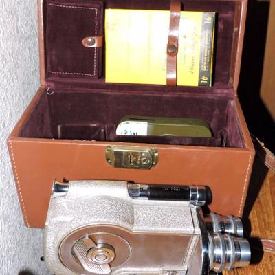 Vintage Kodak Revere Magazine 16 Model 26 Movie Camera