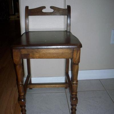 Vintage Vanity chair