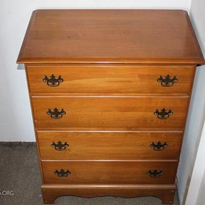 Imperial Maple Chest