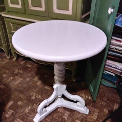 shabby chic table $25

sorry, I SOLD ON SUNDAY ~ but there are more styles like this curvy wood carved table that come in all the time....