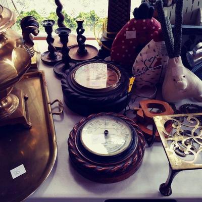 antique barometer 