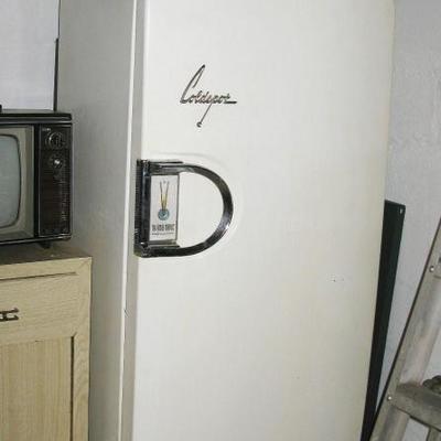 vintage fridge