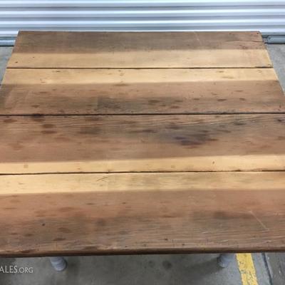 Farmhouse table