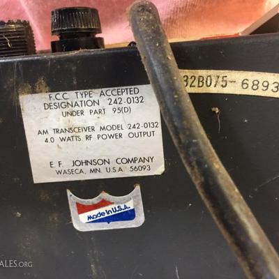 Johnson Messenger 123 CB radio