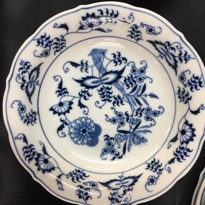 16pc Blue Danube china with Japan mark