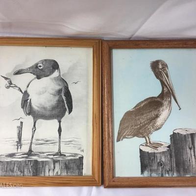 Set of two bird pictures