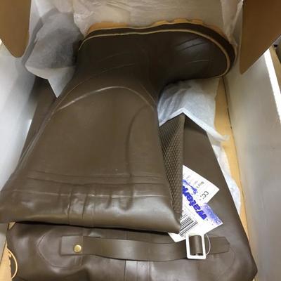 Calcutta rubber hip boots size 4