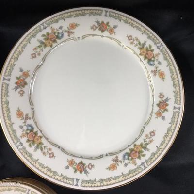 20 pieces Noritake "Homage" china