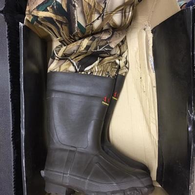 Ducks Unlimited chest wader size 7
