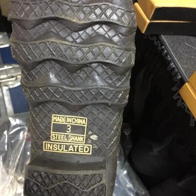 Winchester rubber boots size 3