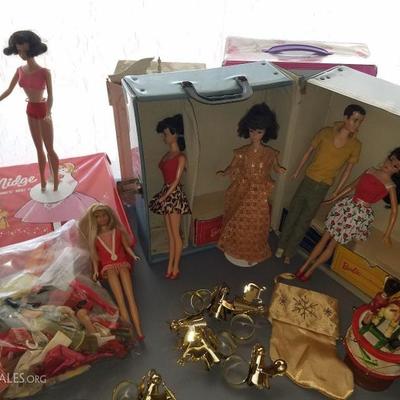 Vintage Barbie dolls and cases 50% OFF
