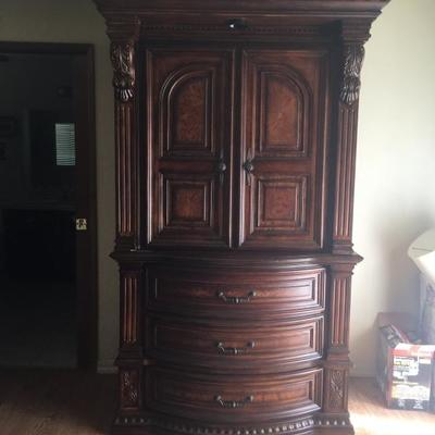 Amazing armoire cherry colored - SOLID WOOD 