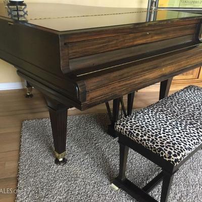 Conover baby grand piano... GORGEOUS!