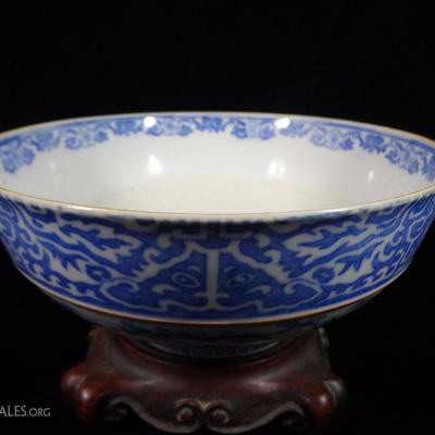 CHINESE PORCELAIN BOWL, BLUE AND WHITE PAINTED SCENES, WITH CHOPMARK AND WOOD STAND, VERY GOOD CONDITON, 9