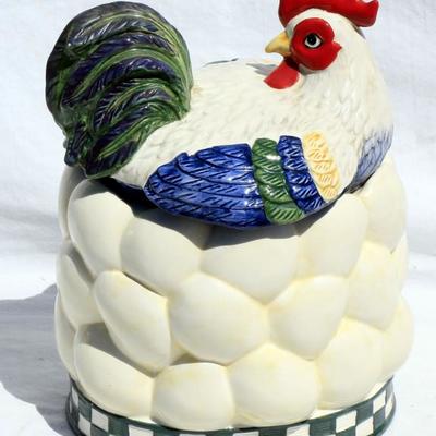 Chicken with Pile of Eggs Cookie Jar
