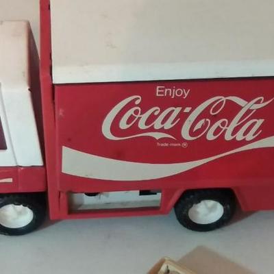 Vintage Buddy L Coca-Cola delivery van; vintage Cola-Crayon set.