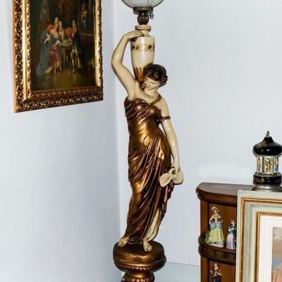Living Room Statue with Lamp