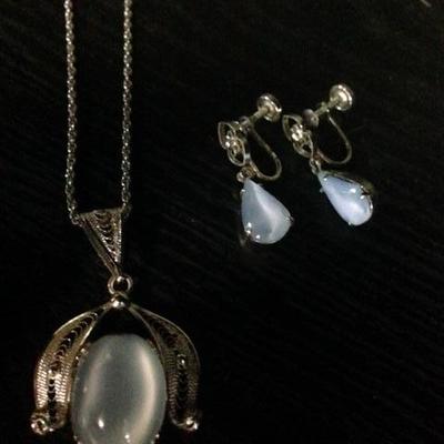 Vintage Costume Jewelry