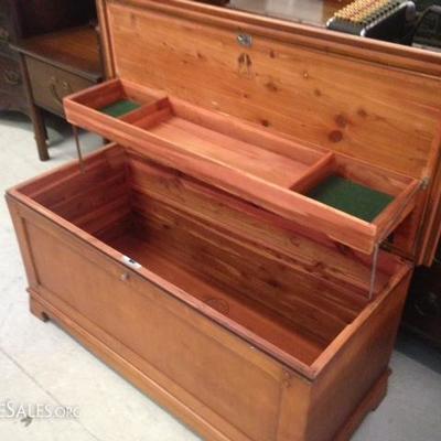 Lane Cedar Chest