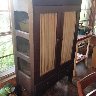 Early 1800s Southern Pine Pie Safe